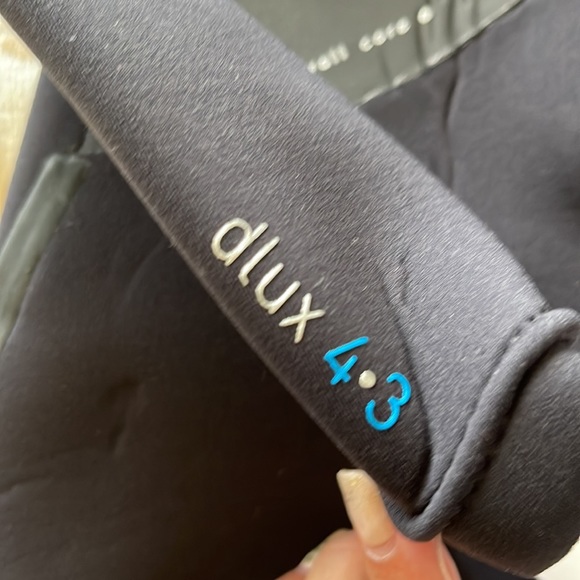 O’NEILL Wetsuit. Women. Size 4. Firewall. Deluxe. Blue/Black. - Picture 9 of 12